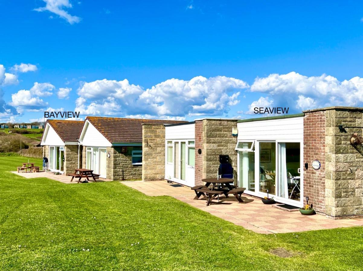 Bayview Self-Catering Coastal Bungalow In Rural West Wight Freshwater Exterior foto